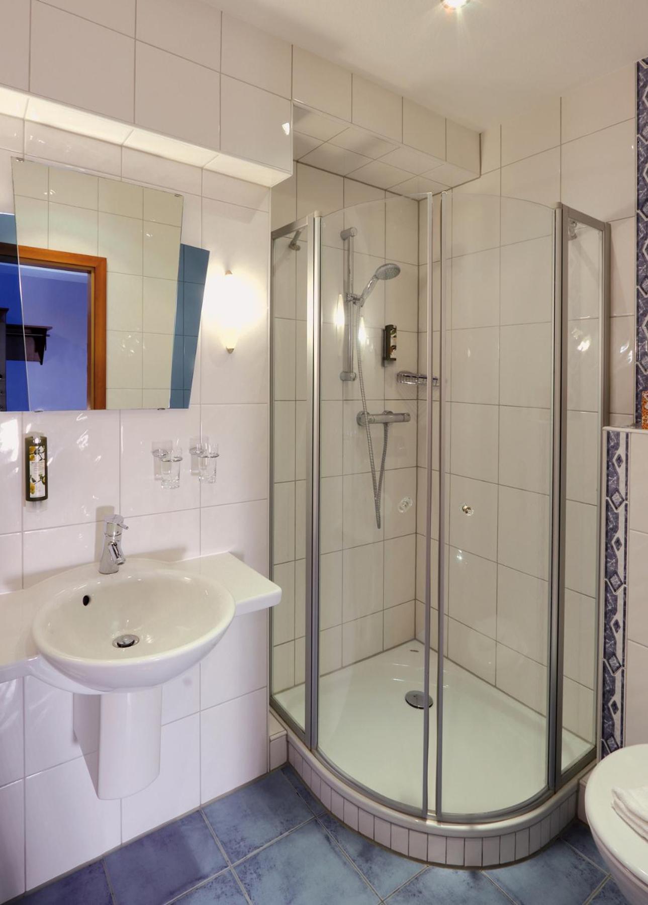 Hotel Und Restaurant Eurohof ดุยส์บูร์ก ภายนอก รูปภาพ